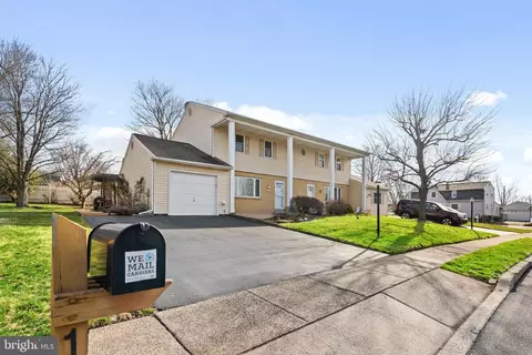 1559 Specht Pl, Lansdale, PA 19446
