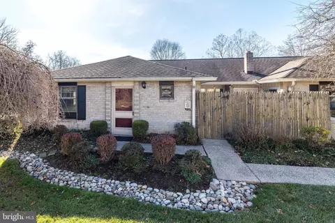 501 N Bethlehem Pike # 7-D, Ambler, PA 19002
