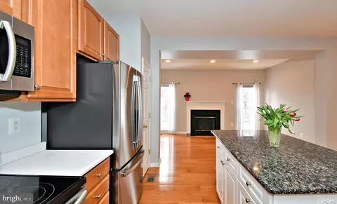 101 Devon Ct, North Wales, PA 19454