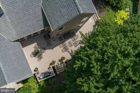 Exterior - 1241 Denbigh Ln, Wayne, PA 19087 photo 7 of 24