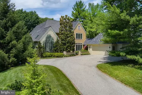 1241 Denbigh Ln, Wayne, PA 19087