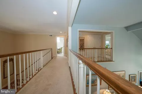 Entry Way - 1241 Denbigh Ln, Wayne, PA 19087 photo 8 of 10