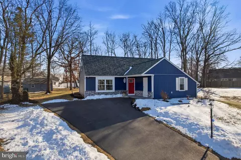 364 Thatcher Cir, Harleysville, PA 19438