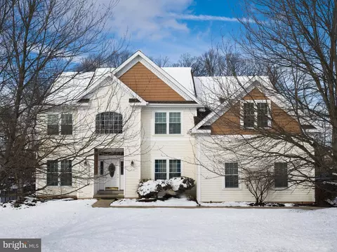 56 Redcedar Cir, Collegeville, PA 19426