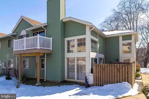 34 Brookside Ct #34, Horsham, PA 19044