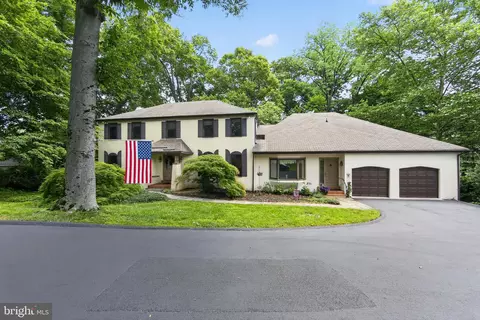 2119 County Line Rd, Villanova, PA 19085