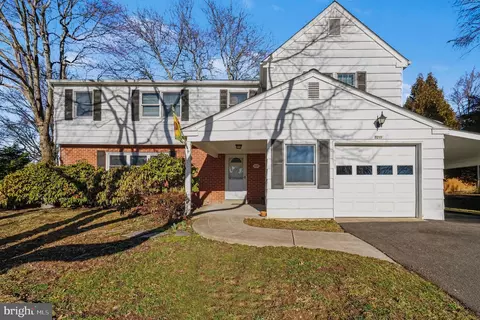 3219 E Hayes Rd, Norristown, PA 19403