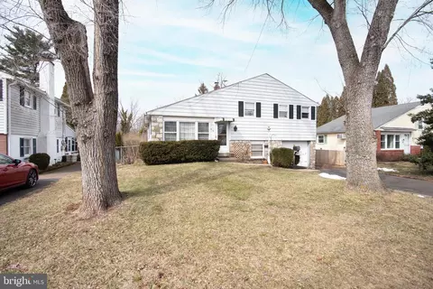 616 Green St, Lansdale, PA 19446