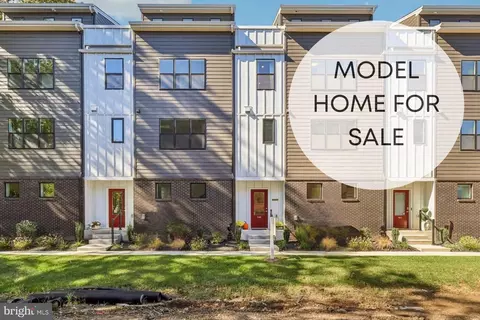 948 Riverplace Dr #48, Conshohocken, PA 19428