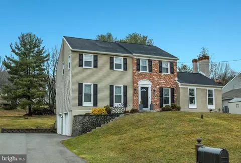 683 Sunnyside Ave, Audubon, PA 19403