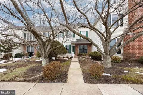54 Aspen Way, Schwenksville, PA 19473
