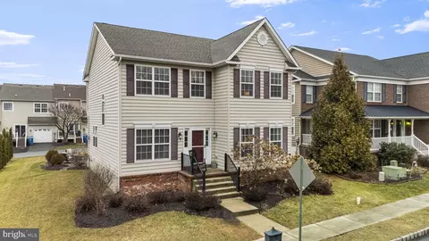 2104 Morgan Hill Dr, Pennsburg, PA 18073