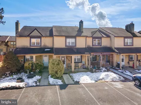 2105 Walnut Rdg, Pottstown, PA 19464
