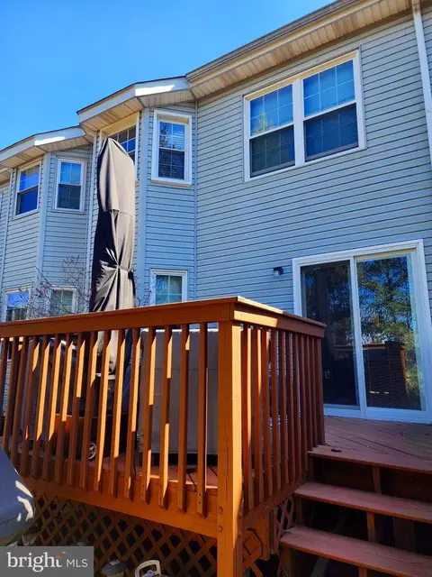 Exterior - 98 Forrest Ct, Royersford, PA 19468 photo 5 of 8