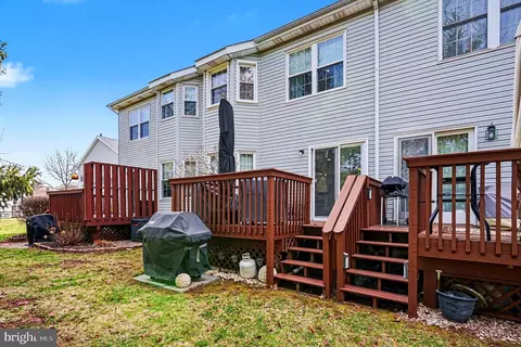 Exterior - 98 Forrest Ct, Royersford, PA 19468 photo 6 of 8
