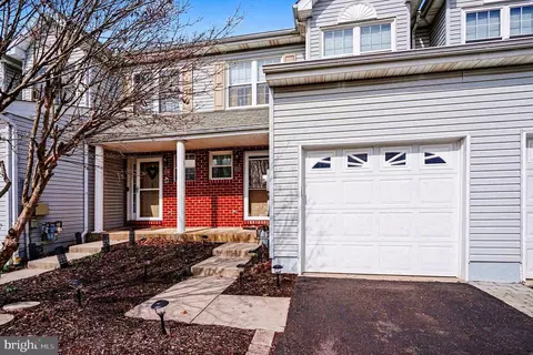 Exterior - 98 Forrest Ct, Royersford, PA 19468 photo 3 of 8