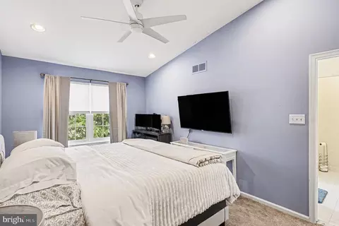 Bedroom - 98 Forrest Ct, Royersford, PA 19468 photo 2 of 6