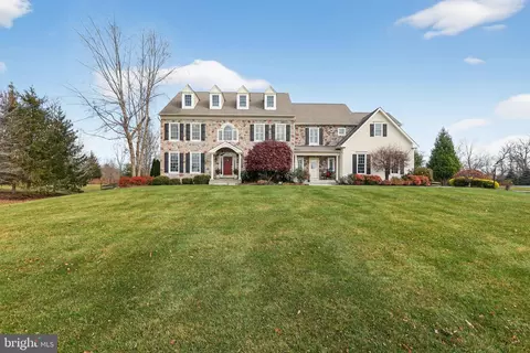 3781 Reagan Dr, Collegeville, PA 19426