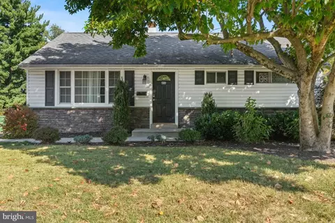 416 Stuart Ln, Ambler, PA 19002