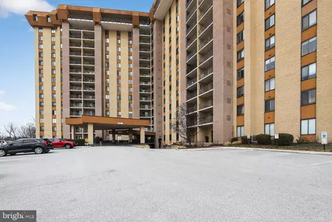 10708 Valley Forge Cir #708, King Of Prussia, PA 19406