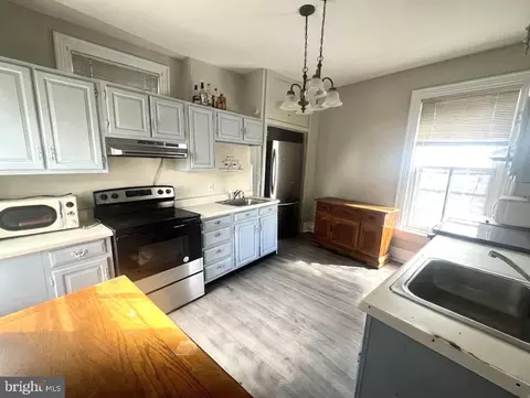Kitchen - 535 E High St, Pottstown, PA 19464 photo 1 of 1