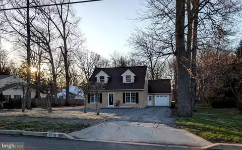 1716 Supplee Rd, Lansdale, PA 19446