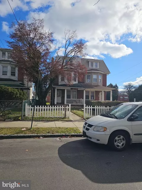 902 Arch St, Norristown, PA 19401