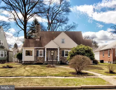 118 Elm Dr, Lansdale, PA 19446