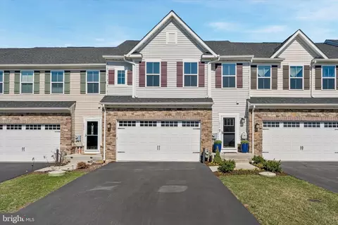 1094 Moscariello Apt, Royersford, PA 19468