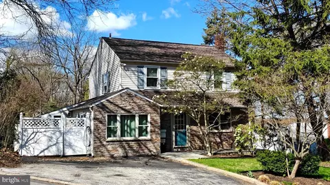 950 Bradfield Rd, Abington, PA 19001