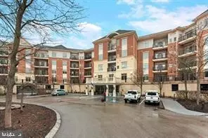 239 Carson Ter #239, Huntingdon Valley, PA 19006
