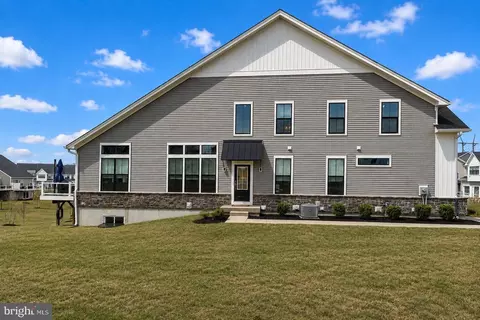 34 Tamarack Cir, Eagleville, PA 19403