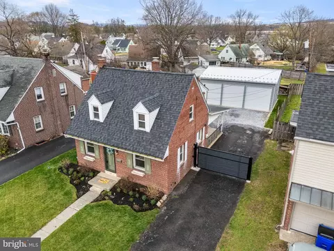 241 W King St, Pottstown, PA 19464