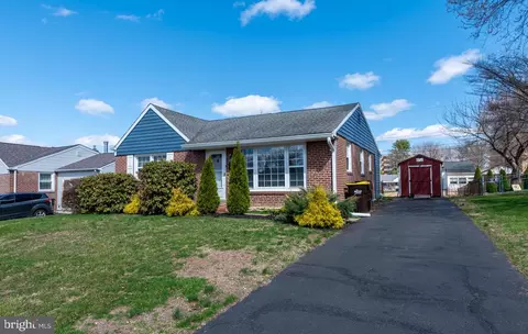 107 Valleyview Rd, Norristown, PA 19401