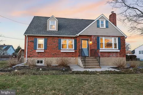 124 New Rd, Horsham, PA 19044