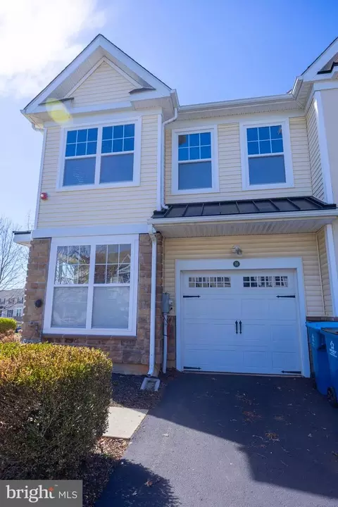 Exterior - 36 Old Cedarbrook Rd, Wyncote, PA 19095 photo 2 of 3