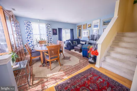 Entry Way - 36 Old Cedarbrook Rd, Wyncote, PA 19095 photo 1 of 6