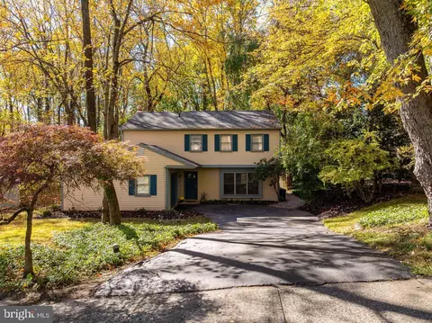 438 Holly Ln, Lafayette Hill, PA 19444
