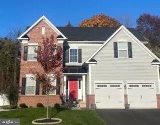 1010 Bayberry Dr, Pennsburg, PA 18073