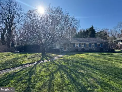 1004 Spring Valley Rd, Jenkintown, PA 19046