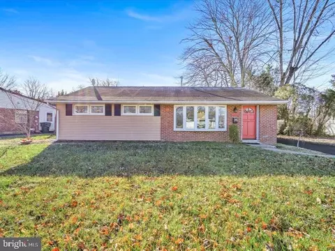 2806 Anzac Ave, Abington, PA 19001