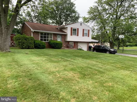 3100 Nottingham Rd Apt, Norristown, PA 19403