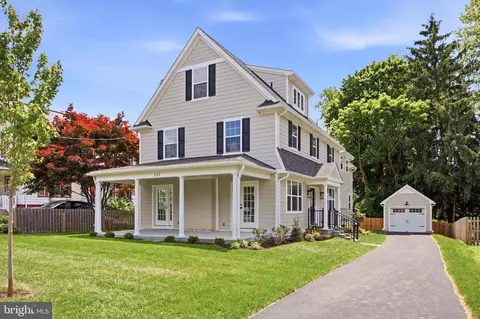 111 St Pauls Rd, Ardmore, PA 19003