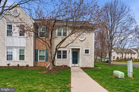 1842 Rosewood Ct #93, Pottstown, PA 19464