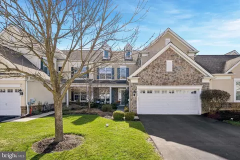 440 Primrose Dr, Lansdale, PA 19446