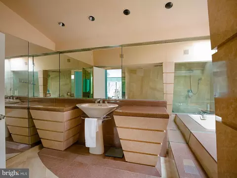 Bath - 1300 Centennial Rd, Penn Valley, PA 19072 photo 3 of 3