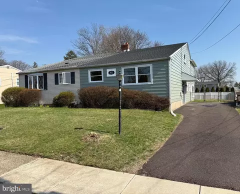 431 Cedar St, Lansdale, PA 19446