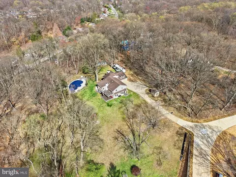 View/Area - 720 Hobbs Rd, Wayne, PA 19087 photo 6 of 9