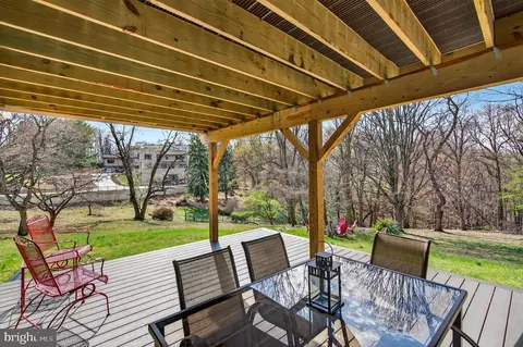 Exterior - 720 Hobbs Rd, Wayne, PA 19087 photo 7 of 17