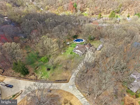 View/Area - 720 Hobbs Rd, Wayne, PA 19087 photo 5 of 9